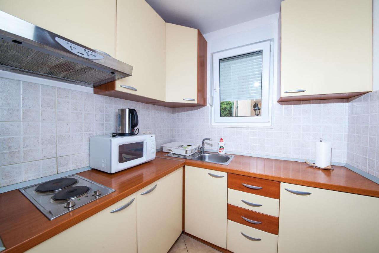 Vila Promajna 3 外观 照片